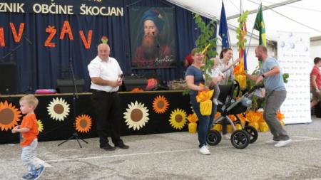 KNOBLEHARJEVO 2018 - Podaritev medovitih rastlin novorojenčkom občine Škocjan 6